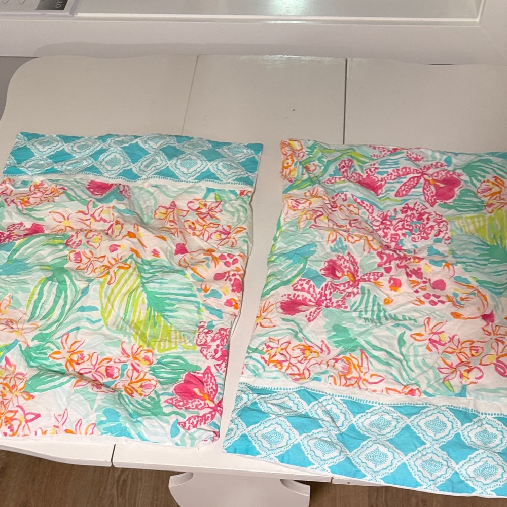 Lilly Pulitzer for pottery barn White and Green Pillowcases
